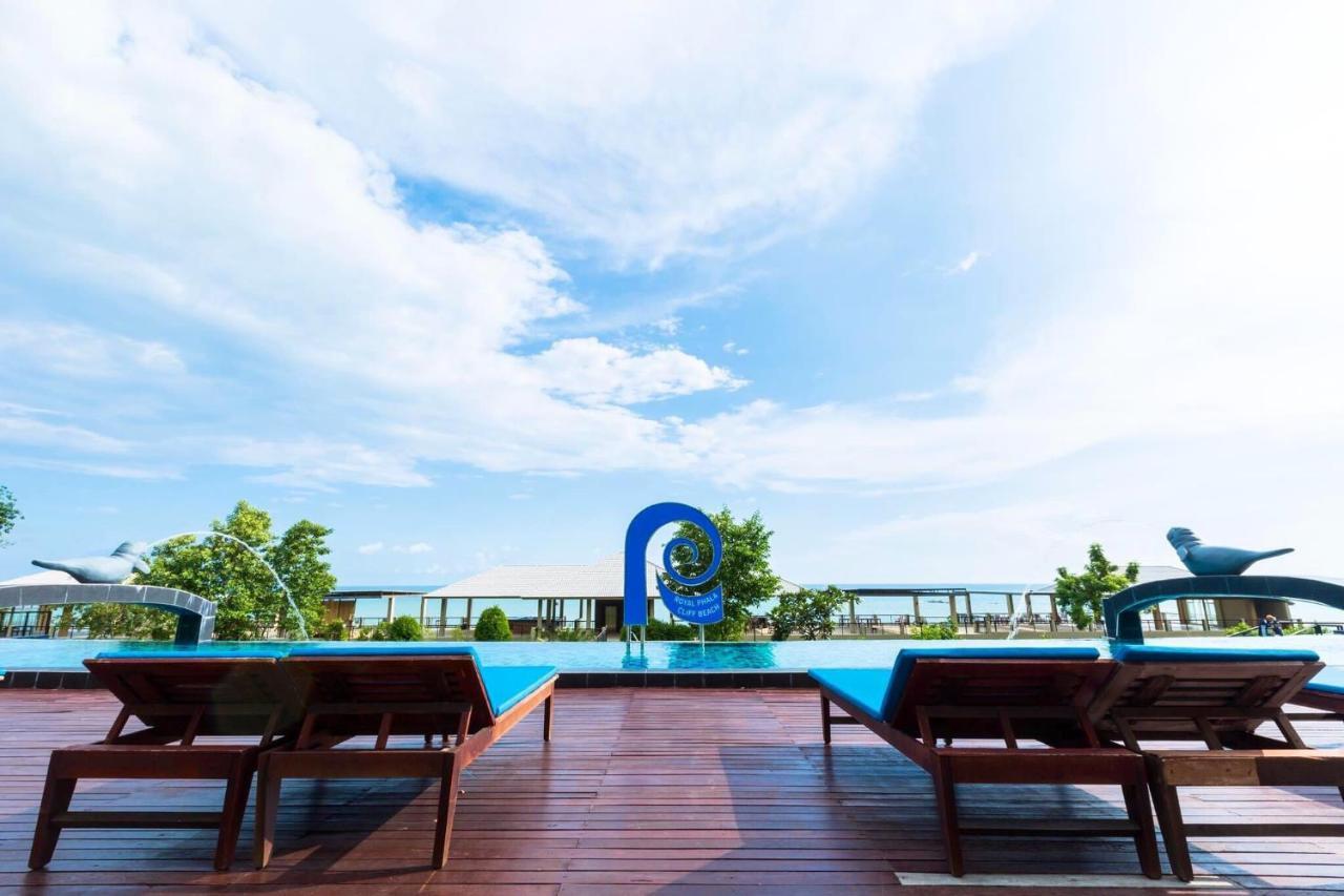 Royal Phala Cliff Beach Resort Ban Chang  Esterno foto