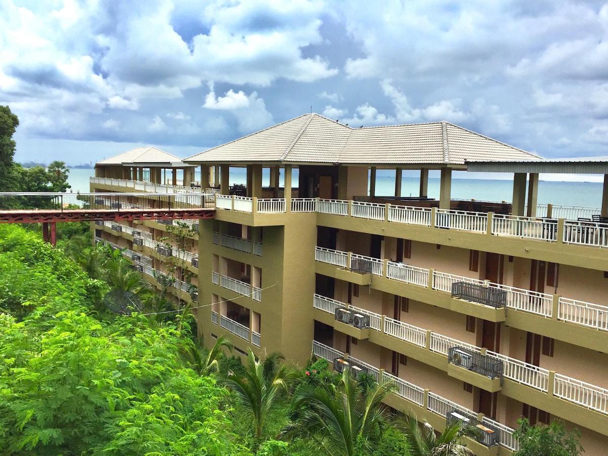 Royal Phala Cliff Beach Resort Ban Chang  Esterno foto