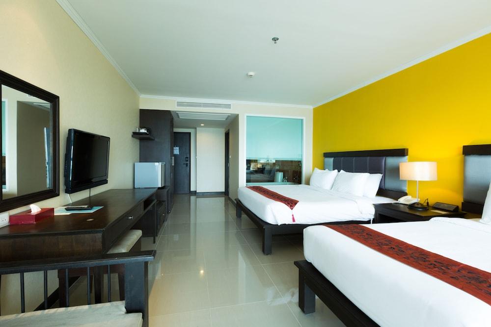 Royal Phala Cliff Beach Resort Ban Chang  Esterno foto