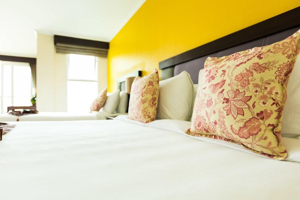 Royal Phala Cliff Beach Resort Ban Chang  Esterno foto