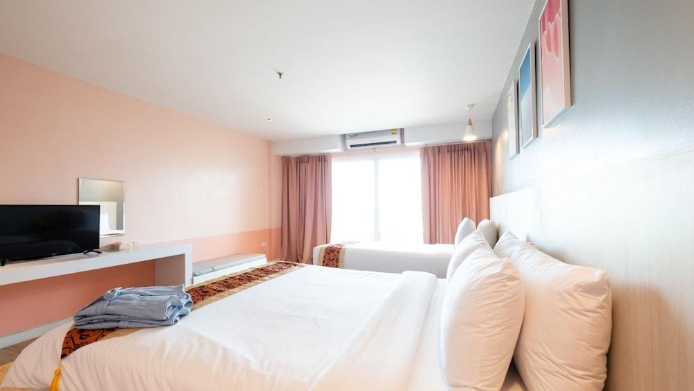 Royal Phala Cliff Beach Resort Ban Chang  Esterno foto