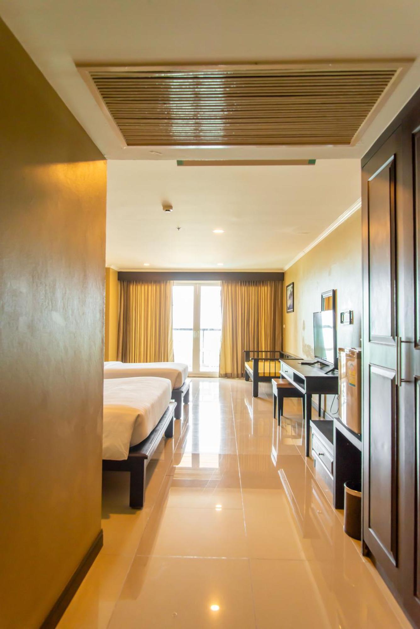Royal Phala Cliff Beach Resort Ban Chang  Esterno foto
